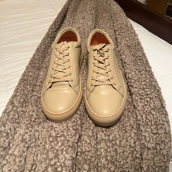 Men’s Steve Madden Tan Coastal Sneaker - Picture 2 of 7